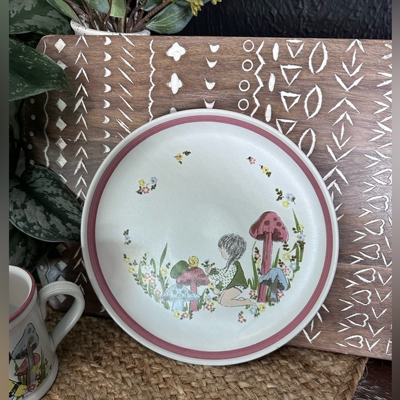Vintage Denby England Dream Weaver Child's Stoneware Plate & Mug Girl Mushrooms - Picture 5 of 9